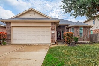 7518 Brackstone Ct in Richmond, TX - Building Photo - Building Photo