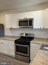 3209 Wharton St in Philadelphia, PA - Building Photo - Building Photo