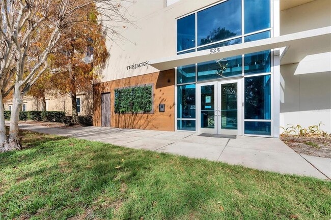 property at 525 E Jackson St