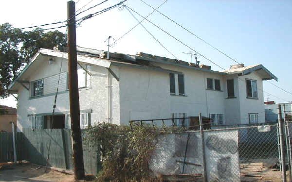 1219 N Virginia Ct in Long Beach, CA - Building Photo