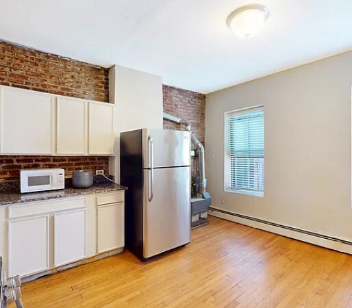 88 Hammond St, Unit 33 in Boston, MA - Building Photo