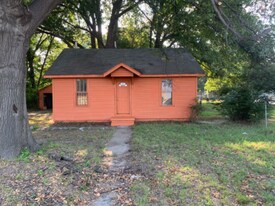 3058 Harvester Ln in Memphis, TN - Building Photo