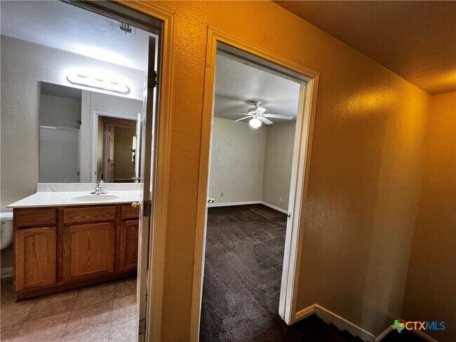 property at 1223 Clyde St