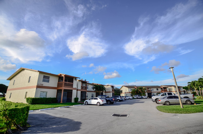 550 SW 2nd Ave in Boca Raton, FL - Building Photo - Other