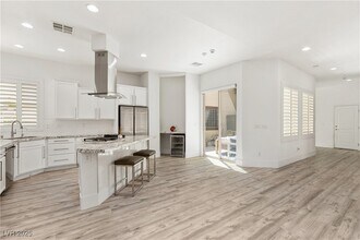 9228 Whitekirk Pl in Las Vegas, NV - Building Photo - Building Photo