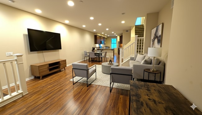 114 Neptune in Irvine, CA - Building Photo - Building Photo