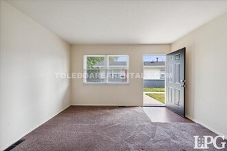 413 S Enterprise St in Bowling Green, OH - Building Photo - Building Photo