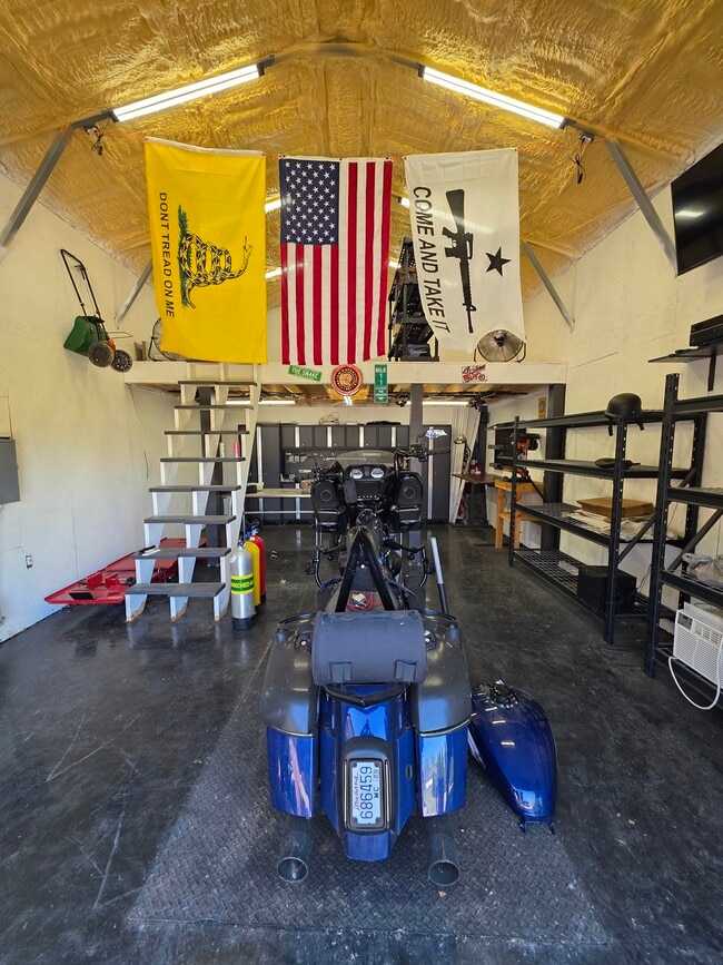 7476 Woodland Trace Ct in Sorrento, LA - Foto de edificio - Building Photo