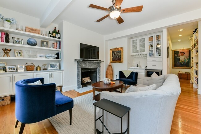 49 Hancock St, Unit 2