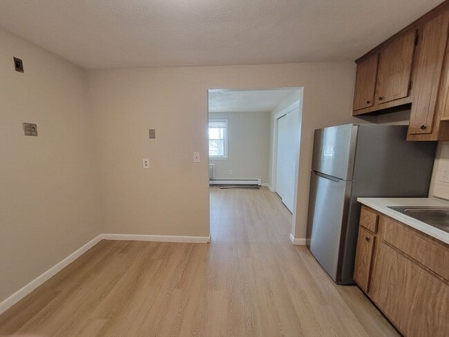 83 Pleasant St in Marlborough, MA - Building Photo - Building Photo