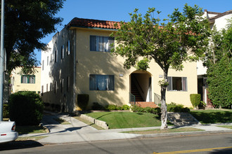 1241 E Wilson Ave in Glendale, CA - Building Photo - Building Photo