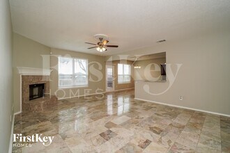 8024 Mourning Dove Dr in Arlington, TX - Building Photo - Building Photo