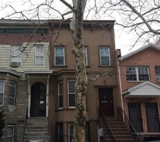 353 Monroe St in Brooklyn, NY - Building Photo