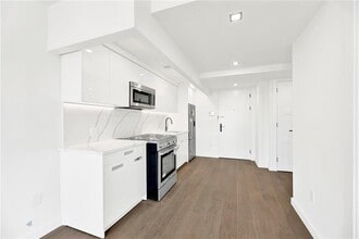 428 E 9th St in Brooklyn, NY - Building Photo - Building Photo