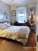 447 W St James Pl in Chicago, IL - Building Photo - Building Photo