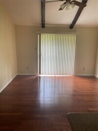 11050 Thackery Ln photo'