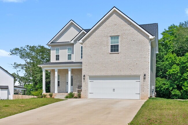 681 Eva Agnes Ave in Clarksville, TN - Building Photo - Building Photo