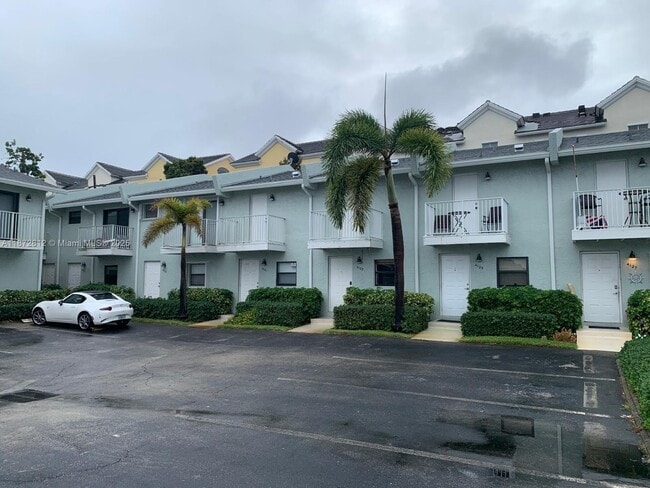 property at 4123 NE 21st Terrace