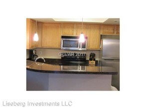 8600 W Charleston Blvd-Unit -Unit 2030 in Las Vegas, NV - Building Photo - Building Photo