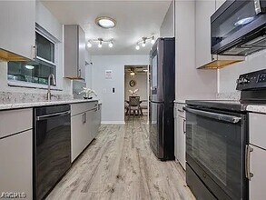 4240 SE 3rd Ave in Cape Coral, FL - Building Photo - Building Photo