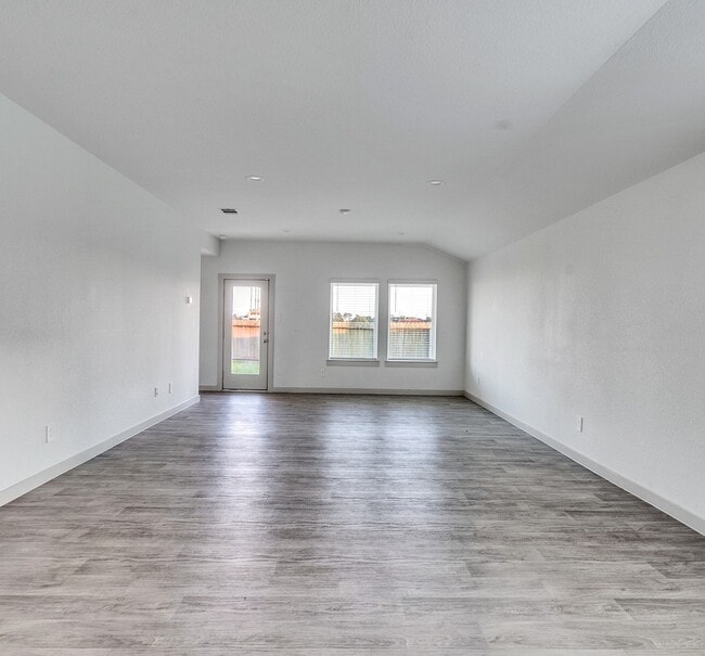 14510 Rain Tree Dr