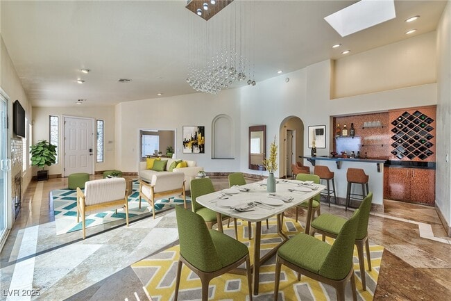 8129 Pacific Cove Dr in Las Vegas, NV - Building Photo - Building Photo