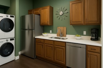 11140 Stratford Dr in Oklahoma City, OK - Building Photo - Building Photo