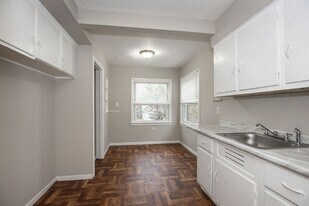 3943 E 176th St in Cleveland, OH - Building Photo