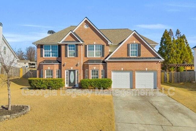 816 Kaitlyn Dr in Loganville, GA - Building Photo - Building Photo