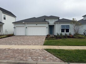 284 Pine Leaf Dr in St. Augustine, FL - Building Photo