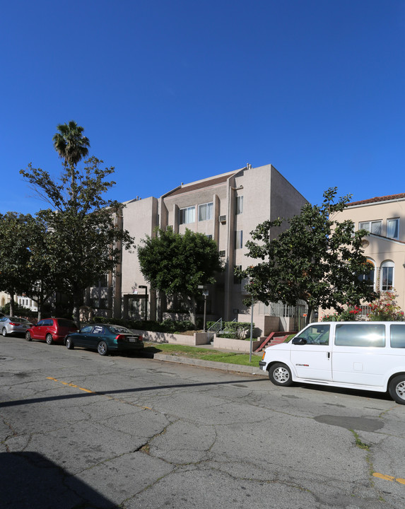 New Hampshire Apartments in Los Angeles, CA - Building Photo