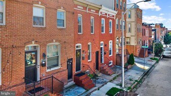 1005 Baylis St in Baltimore, MD - Building Photo