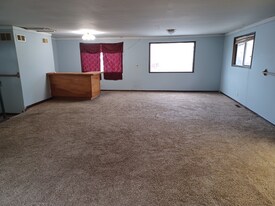 3912 E Hartson Ave in Spokane, WA - Building Photo