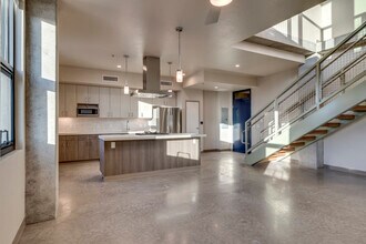 The Baffert at Five Points in Tucson, AZ - Foto de edificio - Interior Photo