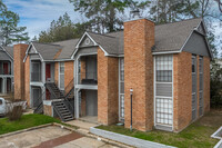 Sycamore Condos in Huntsville, TX - Foto de edificio - Building Photo