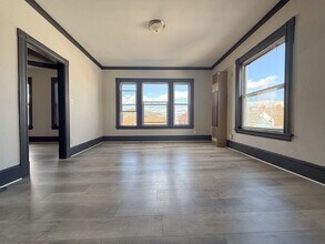 1824 Blossom in Nashua, NH - Building Photo - Interior Photo