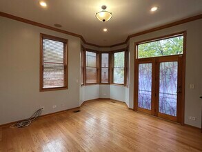 1901 S May St, Unit 1 in Chicago, IL - Foto de edificio - Building Photo