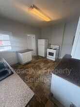 27 Edison St in Wilkes-Barre, PA - Foto de edificio - Building Photo