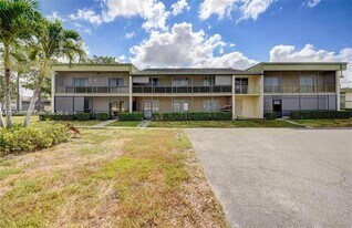 4131 NW 88th Ave in Coral Springs, FL - Building Photo