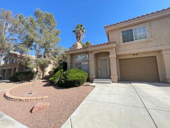 2815 Briar Knoll Dr in Henderson, NV - Building Photo - Building Photo