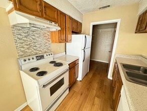 1302 Covey Ln in Killeen, TX - Foto de edificio - Building Photo