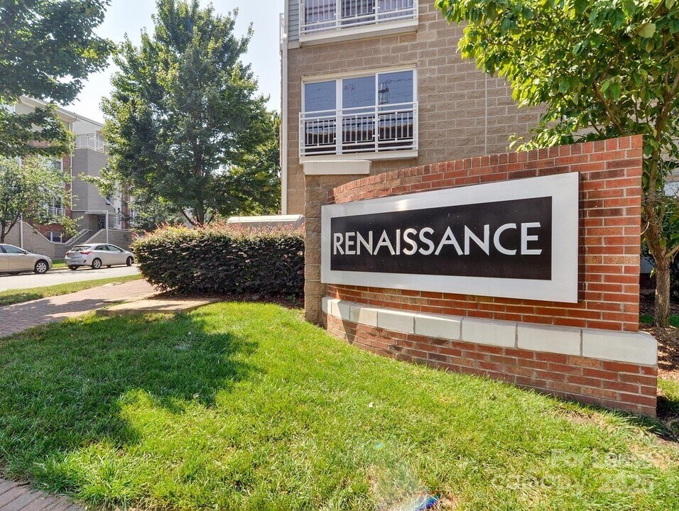 620 Raphael Place in Charlotte, NC - Building Photo