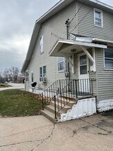 2921 Avenue L, Unit Lower in Fort Madison, IA - Foto de edificio - Building Photo