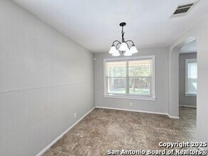 4030 Bear Oak Path in San Antonio, TX - Building Photo - Building Photo