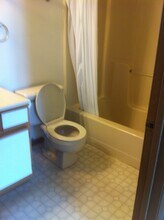 3248 S 92nd St, Unit 3248 S 92 street in Milwaukee, WI - Foto de edificio - Building Photo