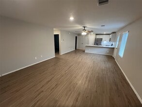 132 Pine Bend Ct in Magnolia, TX - Building Photo - Building Photo