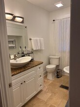 71 17th St NE, Unit 2 in Atlanta, GA - Building Photo - Building Photo