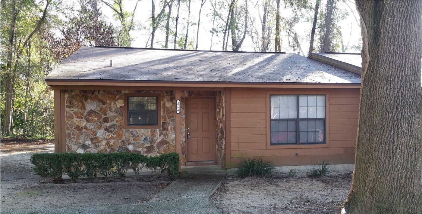 4779 Leah Ln in Tallahassee, FL - Foto de edificio