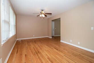 3208 Deerfield Rd NW in Huntsville, AL - Building Photo - Building Photo