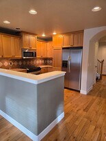 20285 Schaeffer Dr in Bend, OR - Building Photo